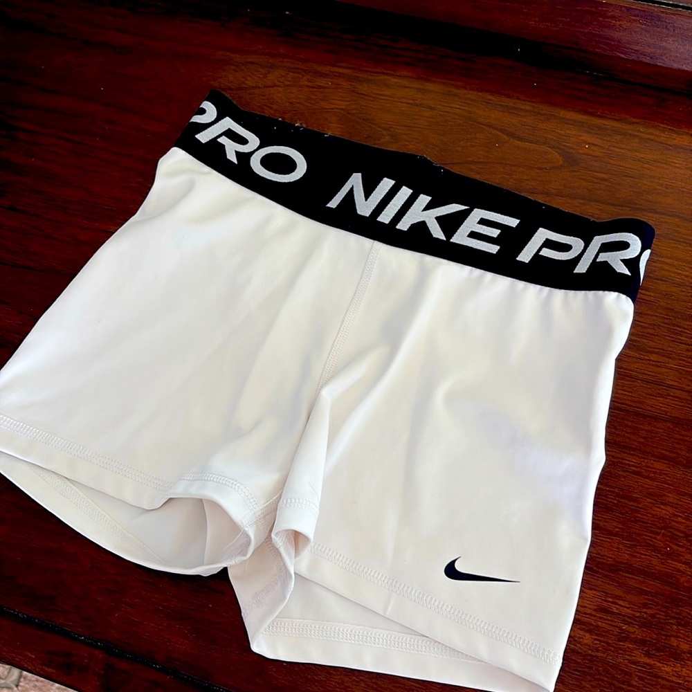 Nick pro dri fit white biker shorts